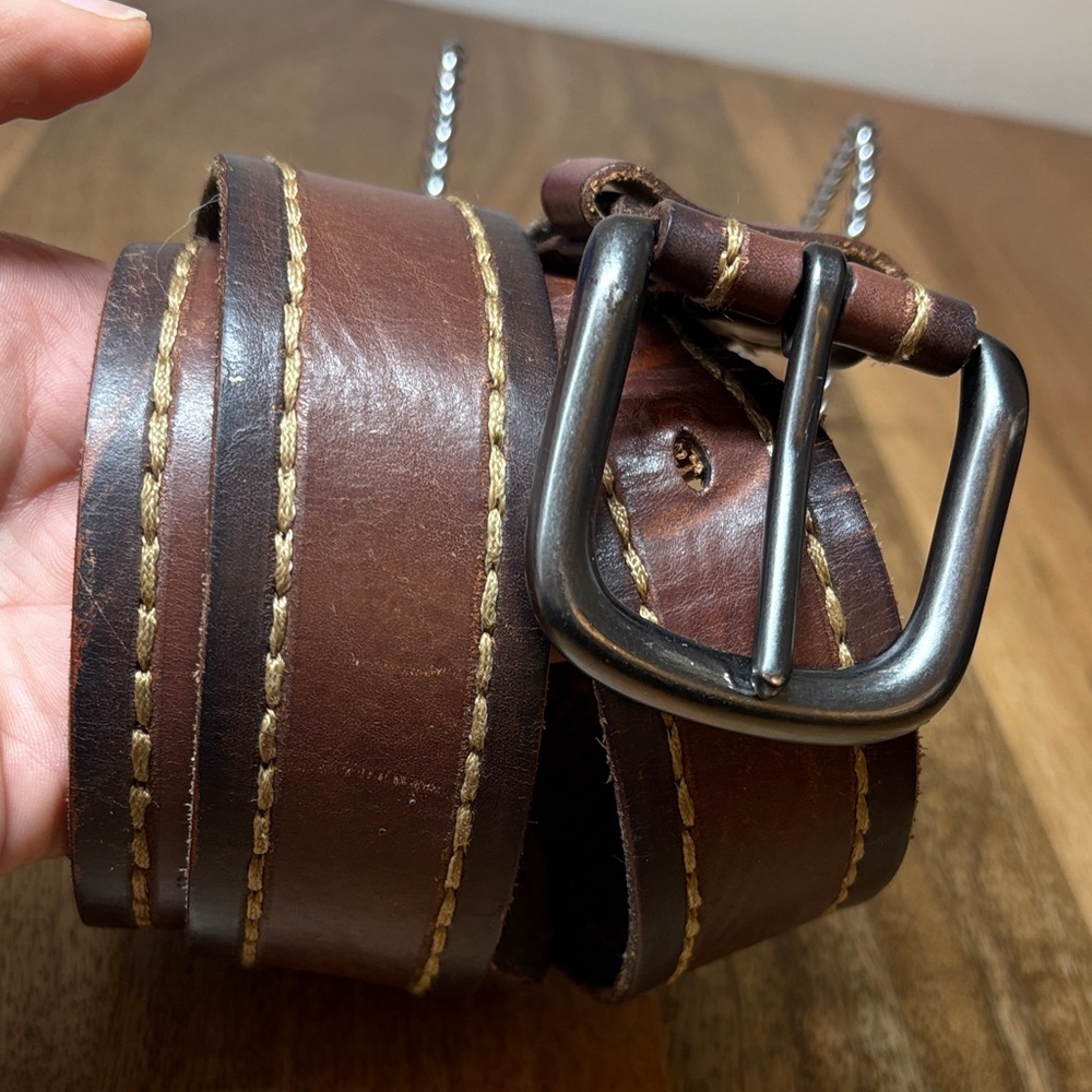 Levi’s Two-tone Brown Stitched Leather belt Size 38